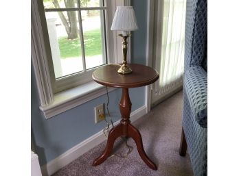 Bombay Company Round Side Table With Lamp