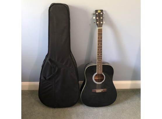 Rogue Fine Instruments Guitar With Case