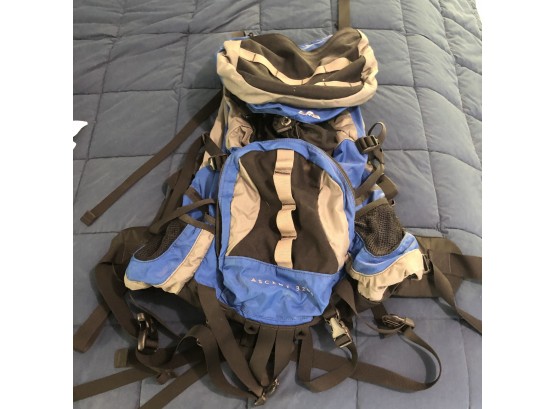 EMS Ascent 3200 Nylon Hiking Backpack