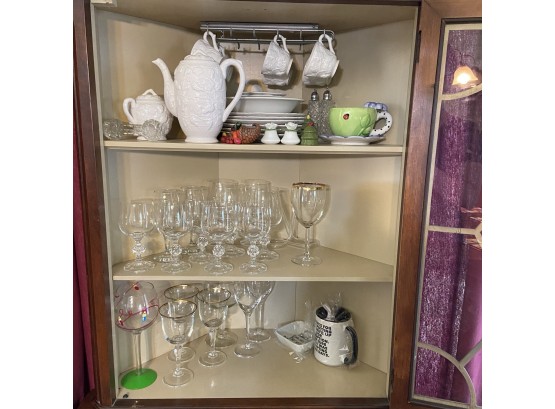 Cabinet Glassware And Dish Lot