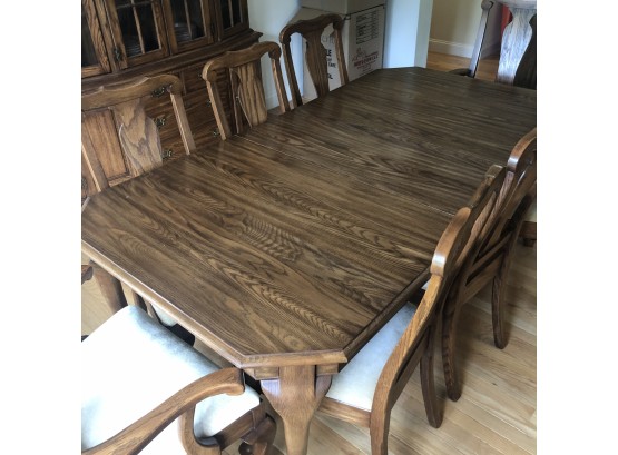 Pennsylvania House Dining Room Table With 8 Chairs And Extensions