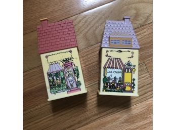 Set Of Two Reader's Digest Spice Box Houses