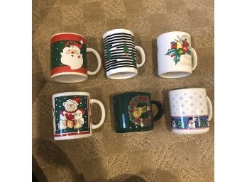 Set Of 6 Vintage Christmas Mugs
