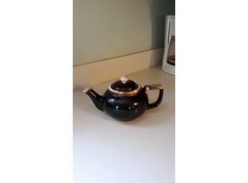Stoneware Teapot 36 Ozs.