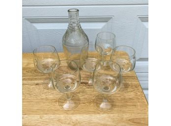 Vintage Glassware Set With Bottle And 6 Glasses With Etched Grapes