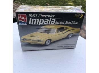 1967 Chevrolet Impala 1/25 Model Car