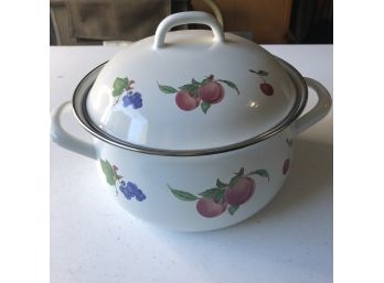 Enamelware Pot With Lid
