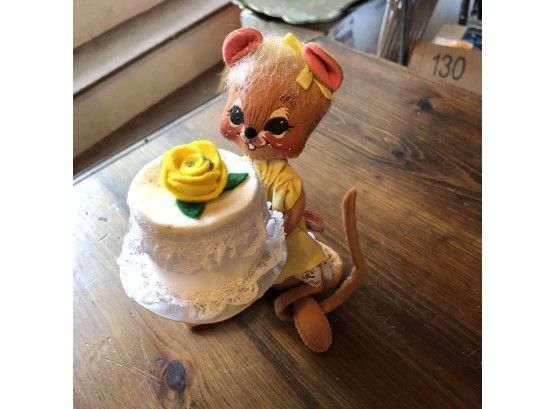 1994 Annalee Mouse Doll With Cake