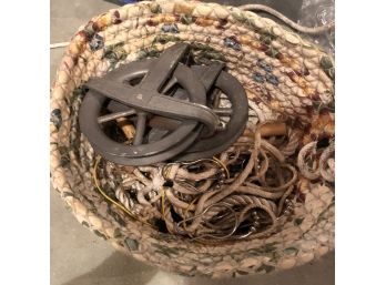 Rope Basket With Pulley And Hooks