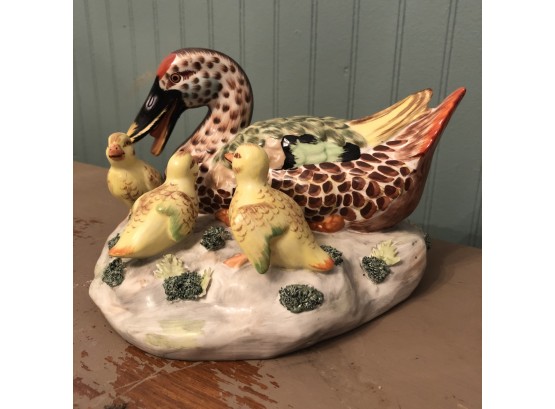 Ceramic Duck And Ducklings Figure
