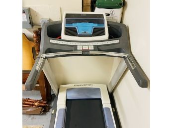 Freemotion T3.2 Treadmill With Integrated Speaker