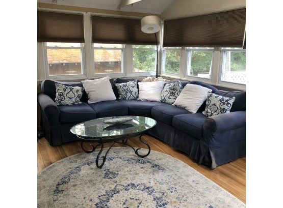 Jordan's Sectional Couch With Throw Pillows