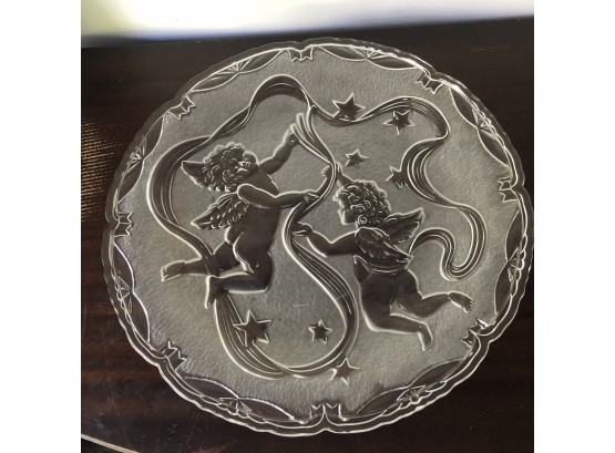 Mikasa Frosted Glass Platter With Two Cherubs