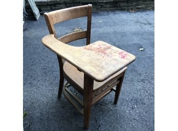 Vintage School Chair With Right Handed Tablet Arm