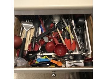 Assorted Kitchen Tools & Utensils
