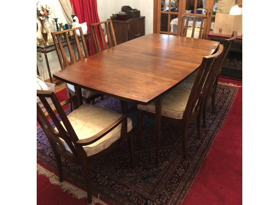 Vintage Dining Room Table With 6 Chairs And Extension Leaf