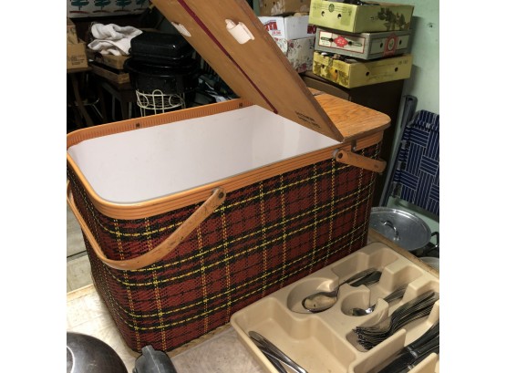 Vintage Red Plaid Picnic Basket With Wooden Lid