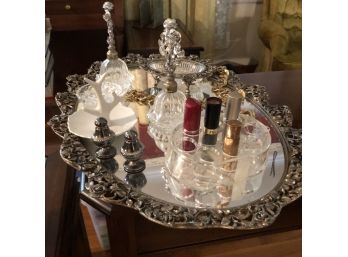 Mirrored Vanity Tray With Accessories