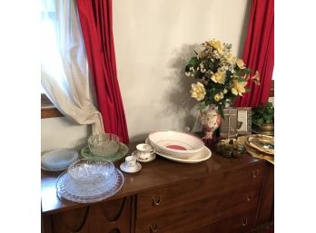 Dish And Glassware Lot (with Vaseline Glass Plate)