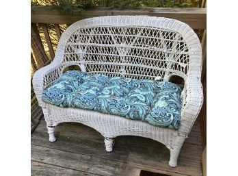 White Wicker Loveseat With Teal Cushion
