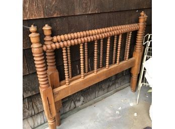 Vintage Twin Size Jenny Lind Spindle Bed With Side Rails