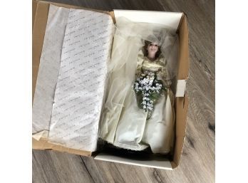 The Danbury Mint Princess Diana Bride Doll