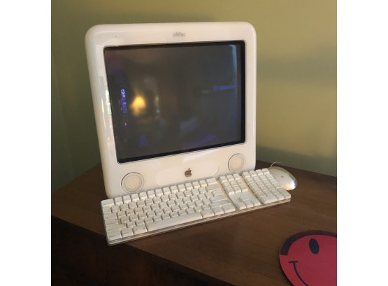 Apple Emac Computer