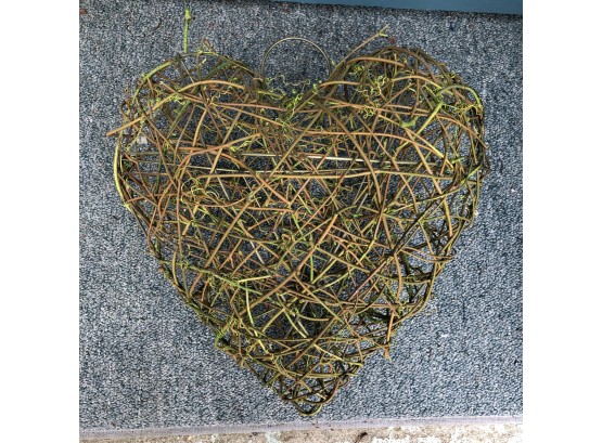 Metal And Moss Wire Frame Heart
