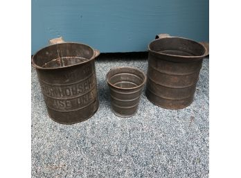 Vintage Tin Measuring Cups