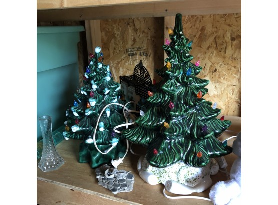 Pair Of Vintage Ceramic Christmas Trees (Shed 1)