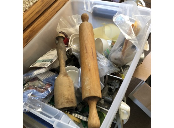 Bin Lot With Rolling Pin, Cookie Cutters, Etc