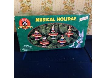 Mr. Christmas Looney Tunes Musical Holiday Set