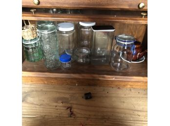 Shelf Lot: Jars And Tea Pot (Shed 1)