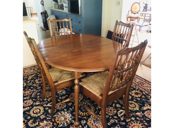 Solid Maple Dining Table With Extension Leaf And 4 Chairs