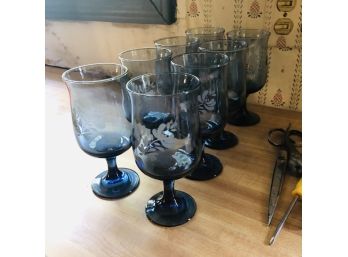 Set Of 8 Blue Etched Glass Pflatzgraff Goblets
