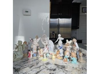 Assorted Ceramic Figures (Kitchen)