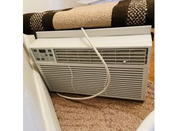 GE Window Air Conditioner (Upstairs)