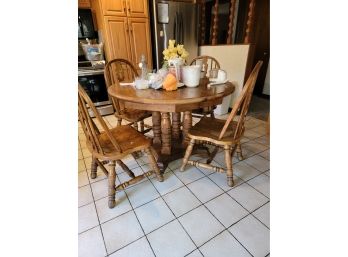 Round Wood Table With 4 Chairs