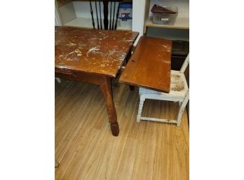 Arts And Crafts Table With 3 Chairs