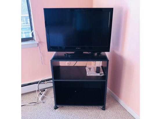 Dynex 32' LCD TV With Remote And Stand
