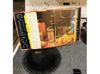 1968 Better Homes And Garden Cookbook With Splatter Proof Cookbook Holder