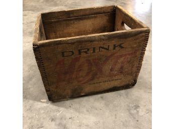 Vintage Moxie Crate