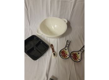 Lot Of Misc Kitchenware #3