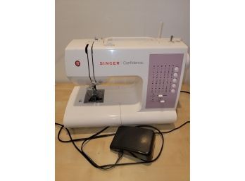 Singer Confidence 7463 Sewing Machine