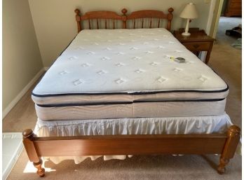 Full Size Bed With Matress And Box Spring