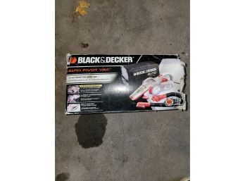Black And Decker Auto Pivot Vac