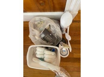 Various Bathroom Items, Shower Hanger Clips
