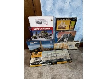 Lot Of Misc Puzzles - (Bedroom 2)
