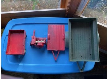 Lot Of Various Trailers - (living Room)
