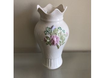 Belleek In Retrospect 2001 Vase With Flowers